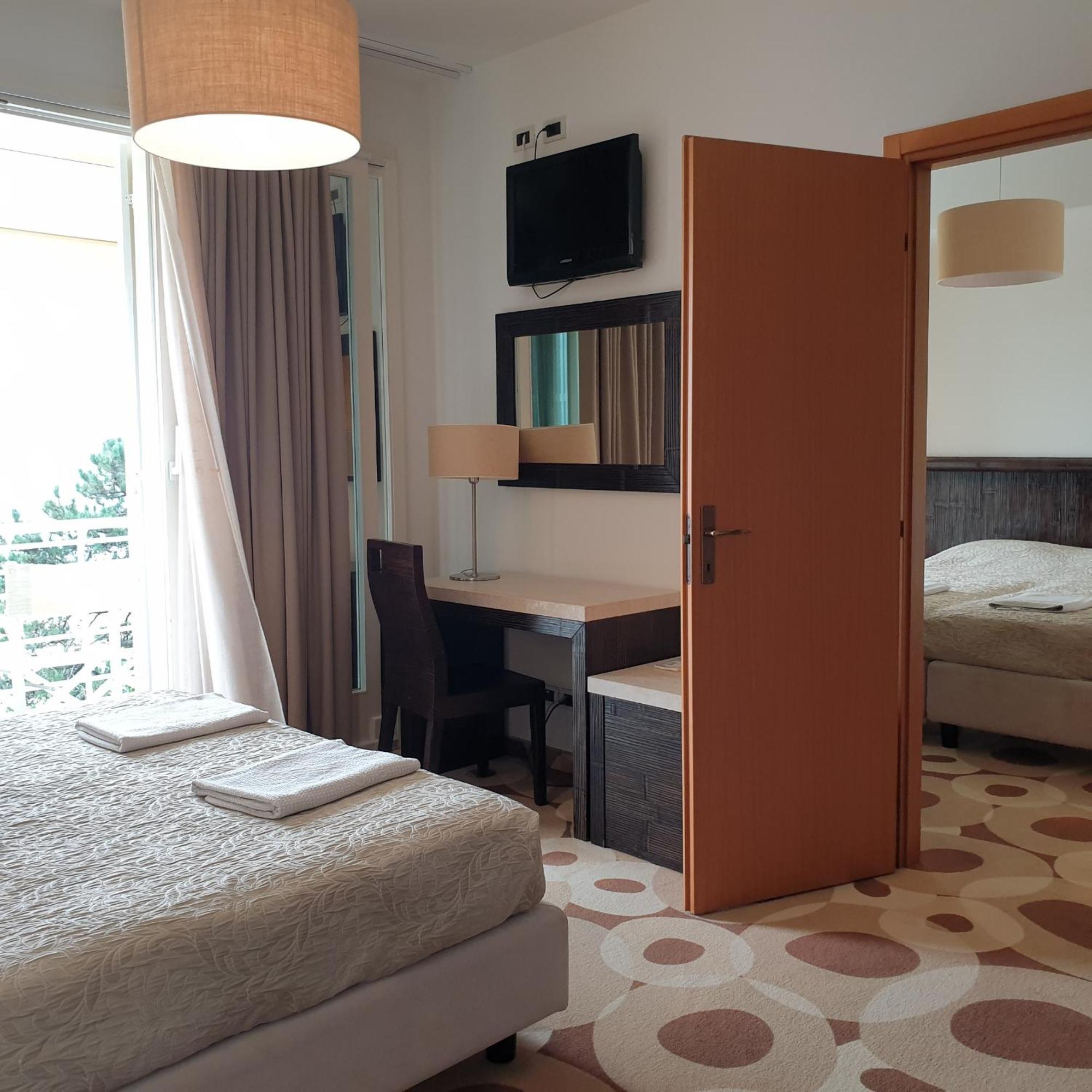 Grande Albergo Marin Линьяно-Саббьядоро Экстерьер фото