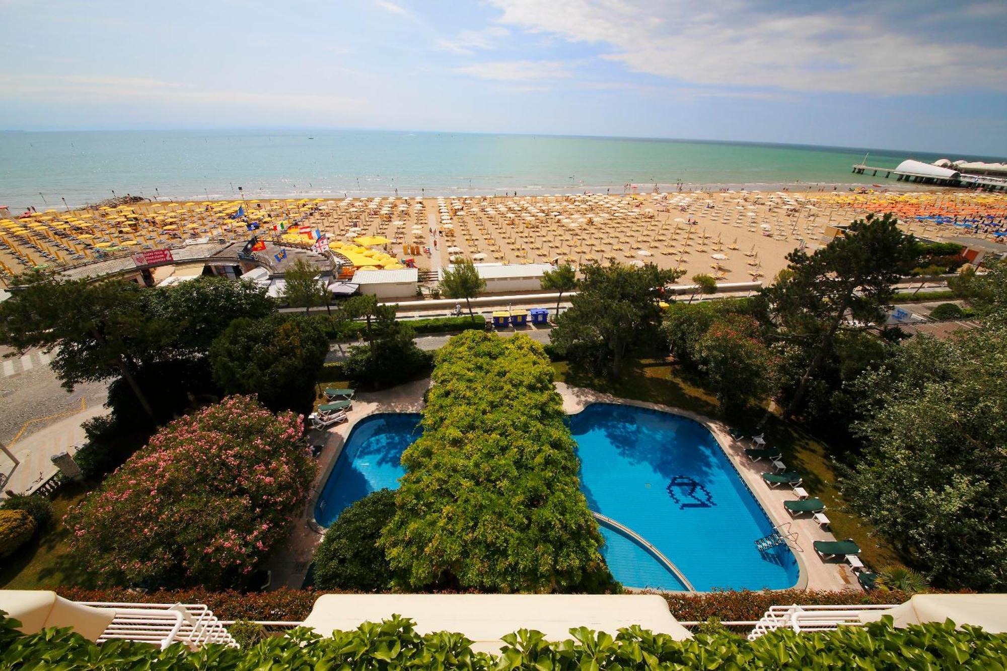 Grande Albergo Marin Линьяно-Саббьядоро Экстерьер фото