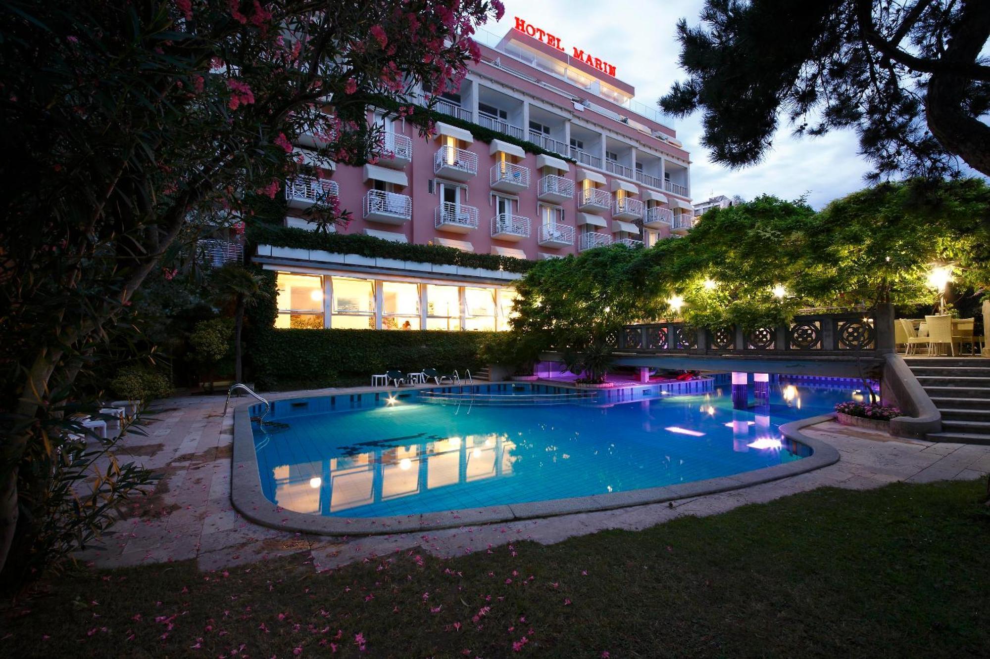 Grande Albergo Marin Линьяно-Саббьядоро Экстерьер фото