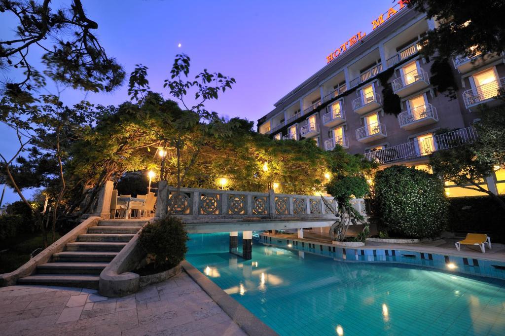 Grande Albergo Marin Линьяно-Саббьядоро Экстерьер фото